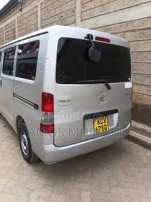 Toyota TownAce 2012 Silver