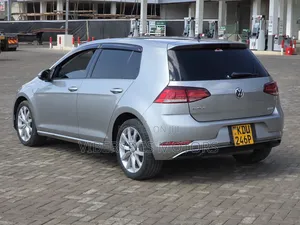 Volkswagen Golf 2018 Silver