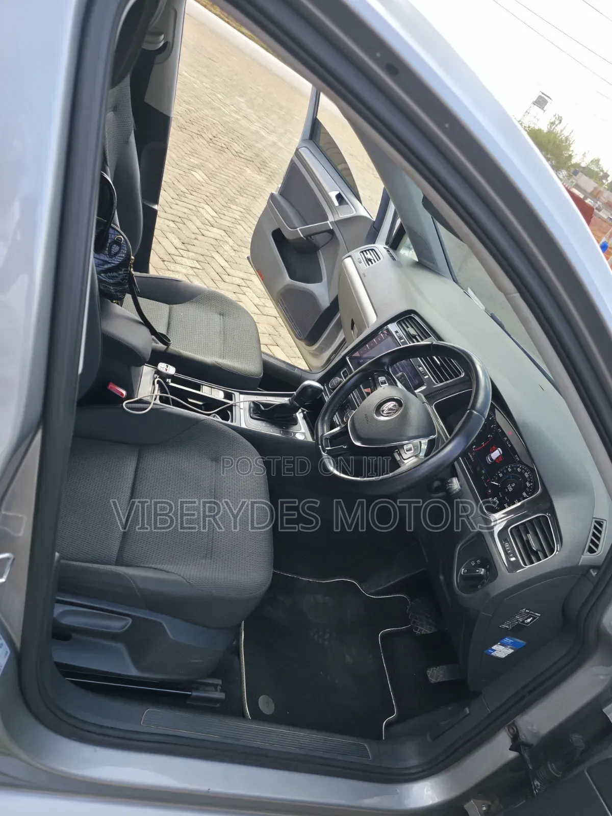 Volkswagen Golf 2018 Silver