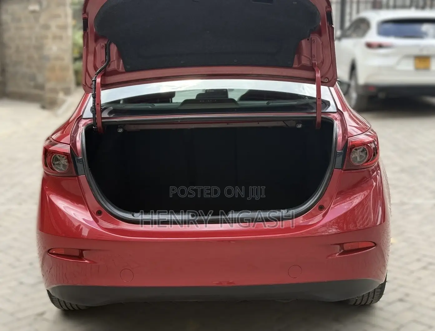 Mazda Axela SV Premium 2014 Red