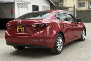 Mazda Axela SV Premium 2014 Red