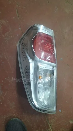 Nissan Roox 2015 Taillight
