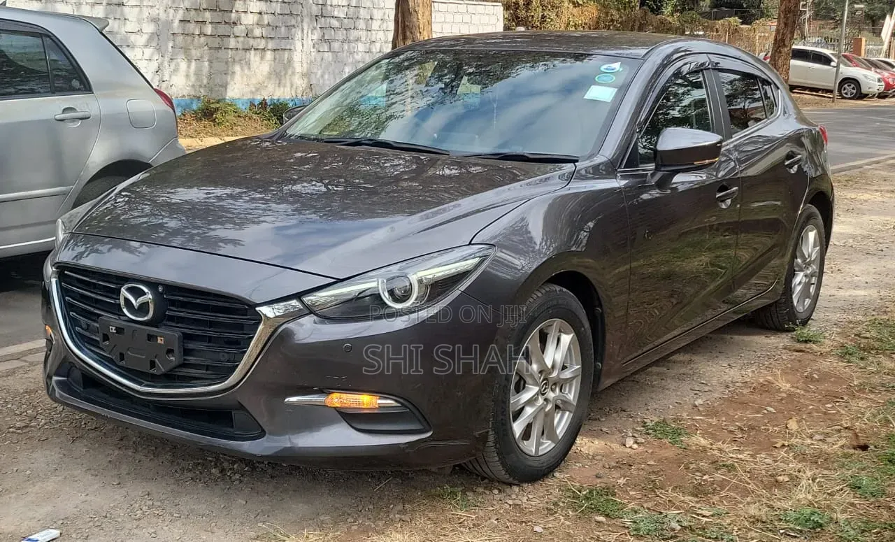 Mazda Axela 2019 Gray