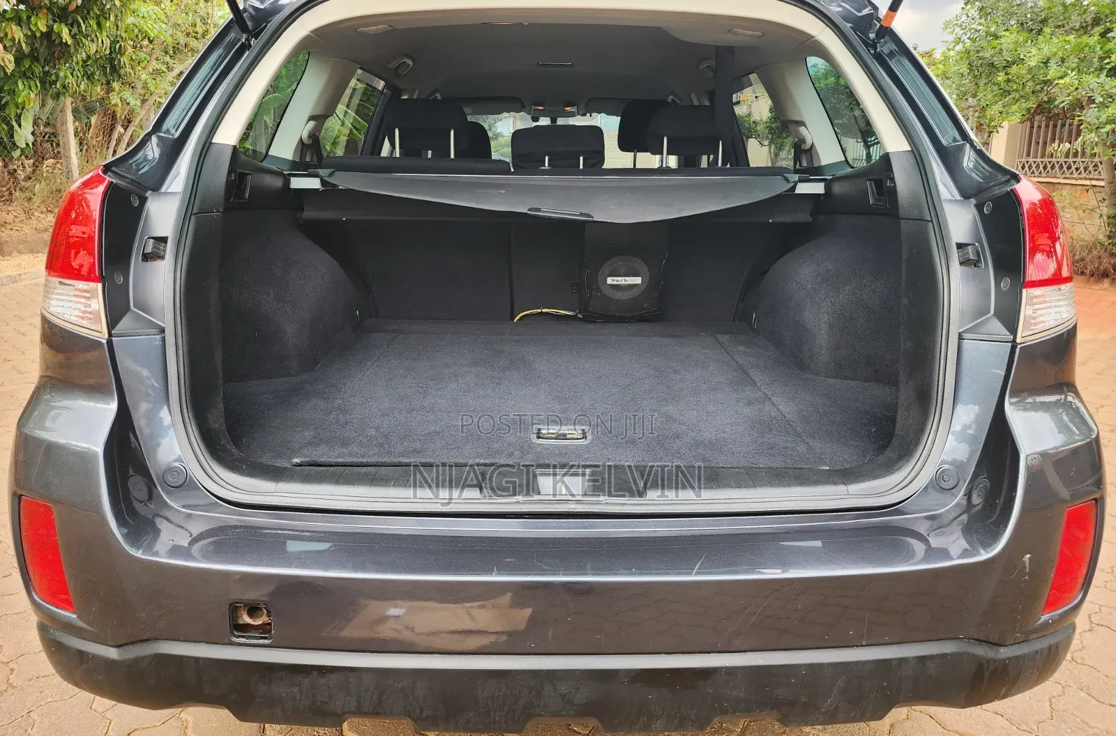 Subaru Outback 2010 Gray