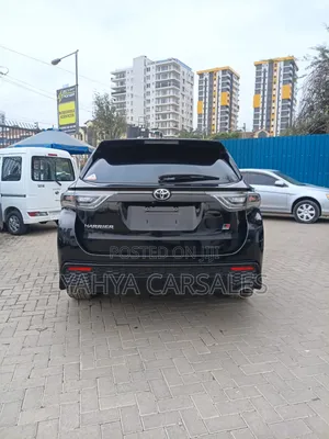 Toyota Harrier 2018 Black