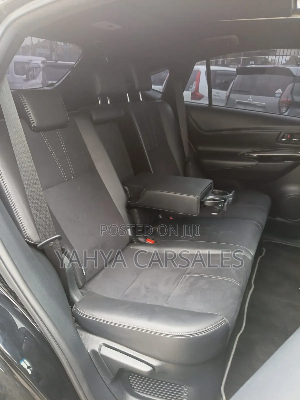 Toyota Harrier 2018 Black