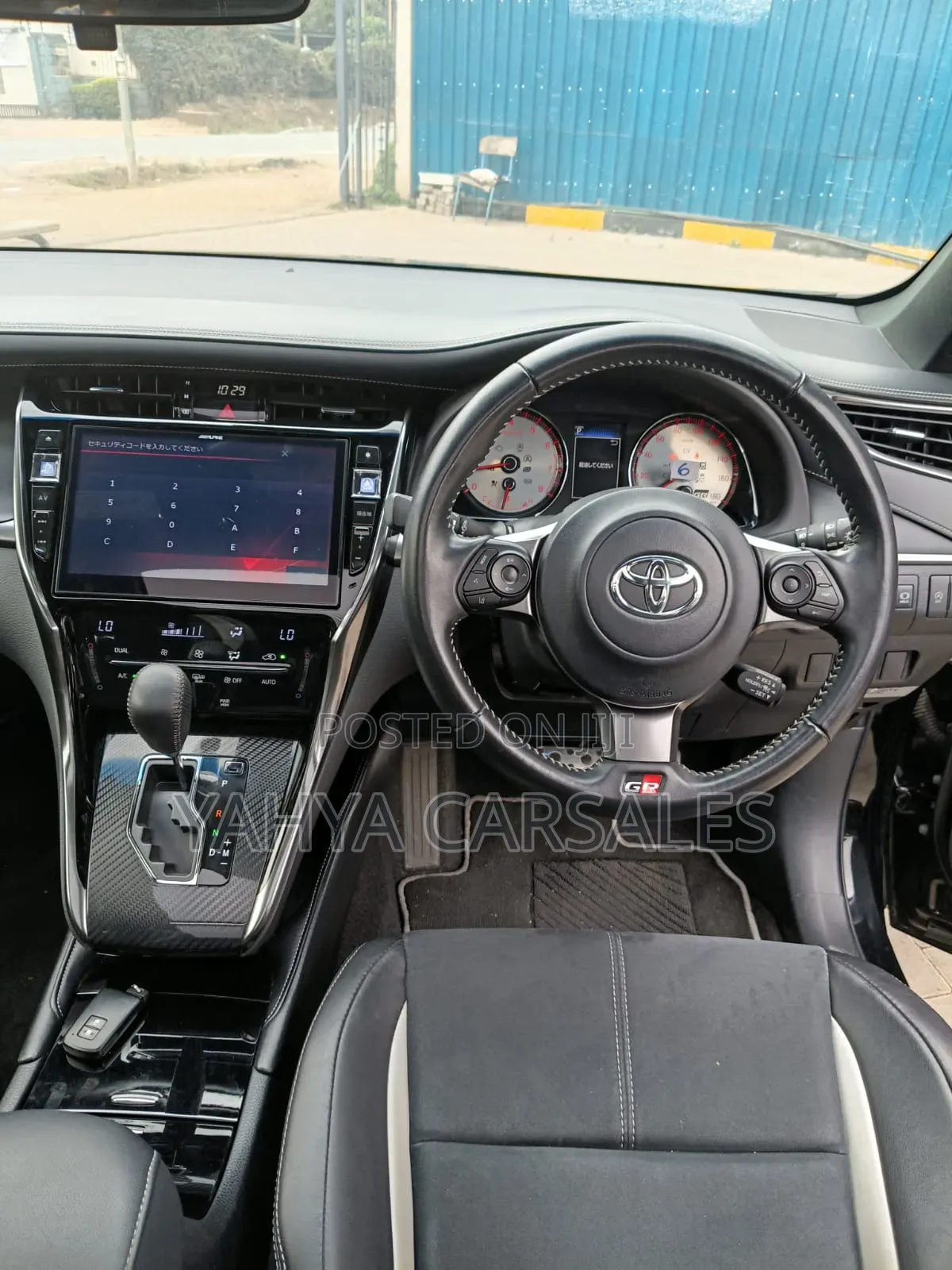 Toyota Harrier 2018 Black