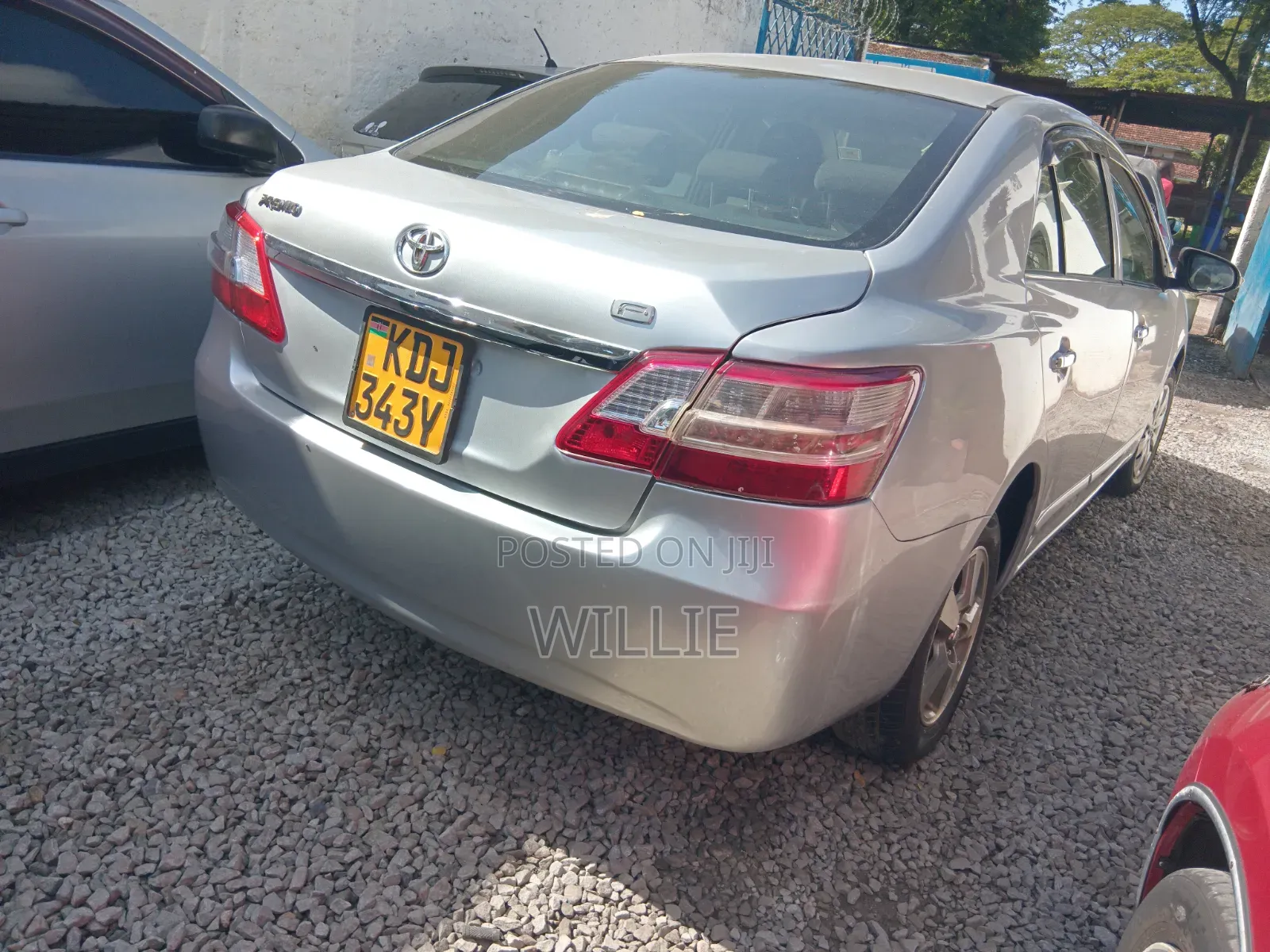 Toyota Premio 2015 Silver