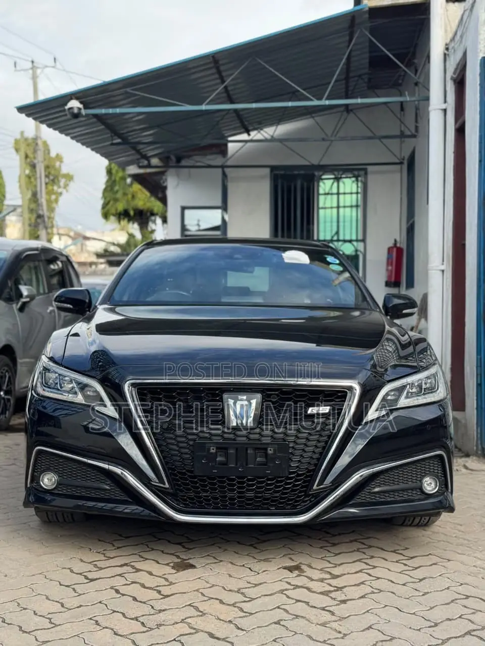 Toyota Crown 2020 Black
