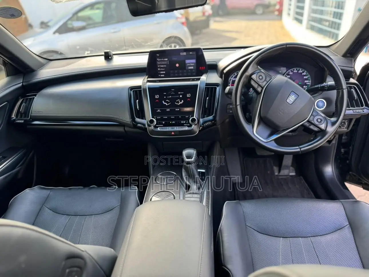Toyota Crown 2020 Black