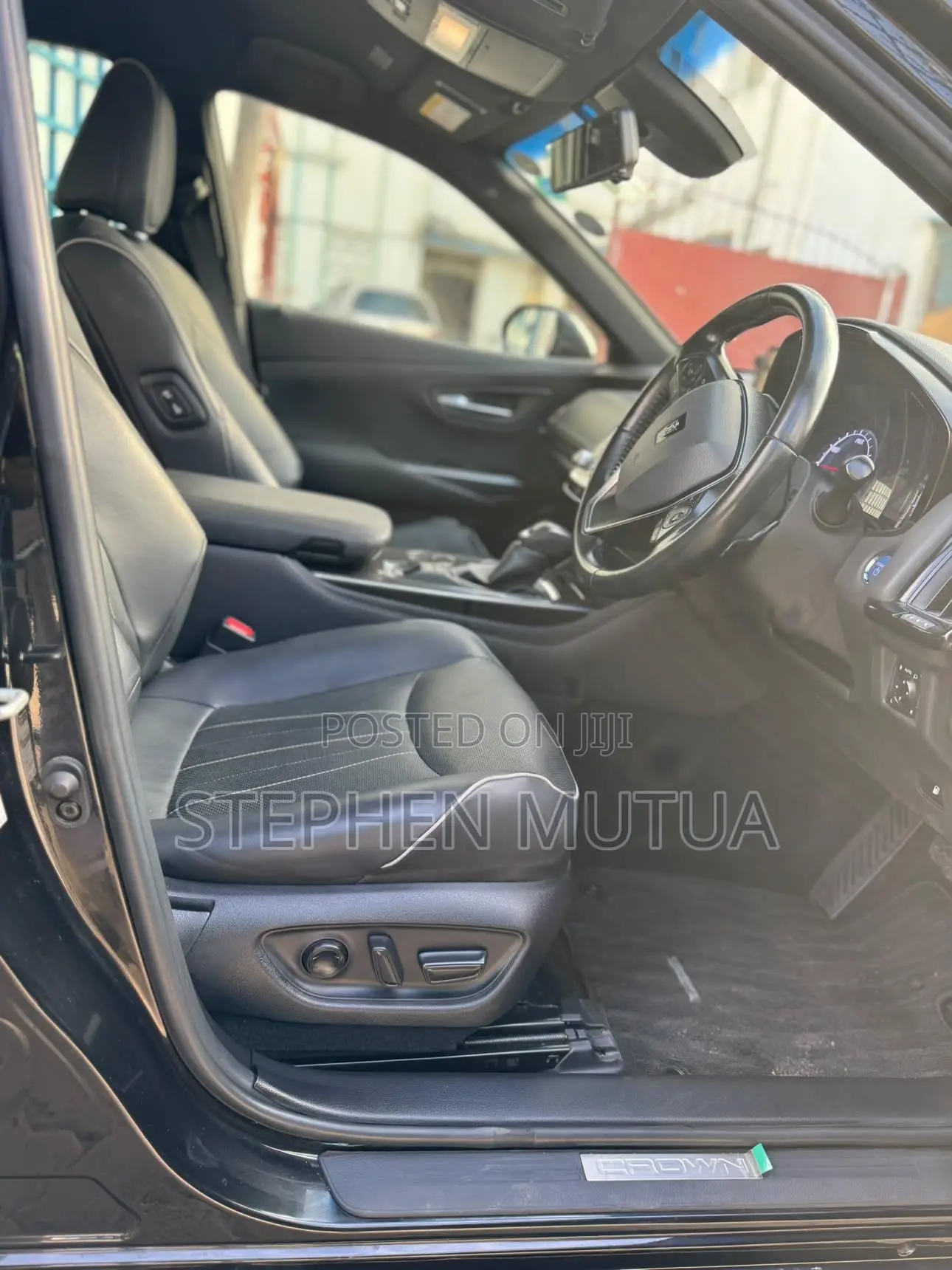Toyota Crown 2020 Black