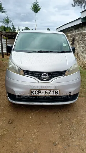 Nissan NP200 2013 Silver
