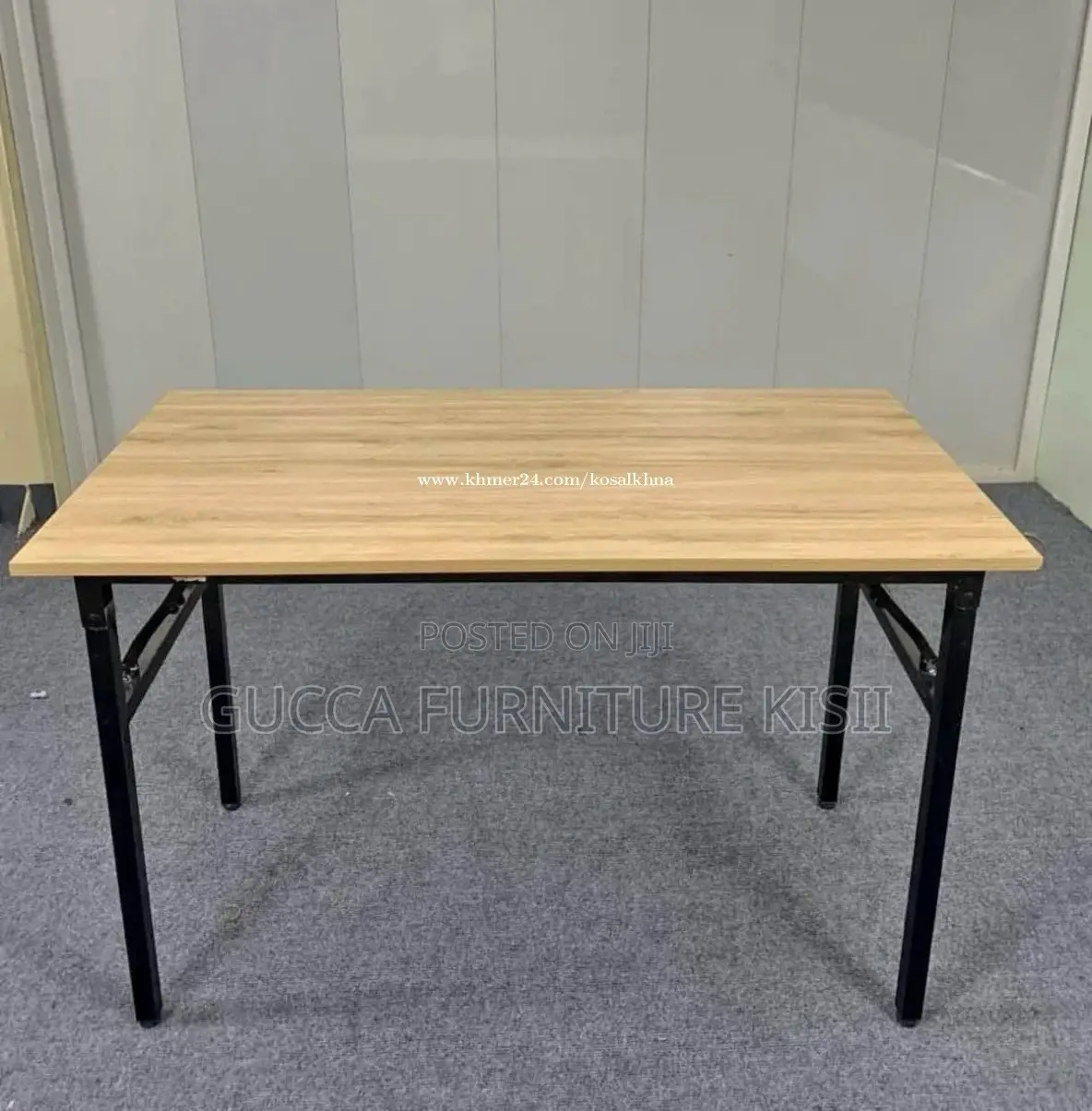 MDF 120CM Computer Table With Foldable Legs.