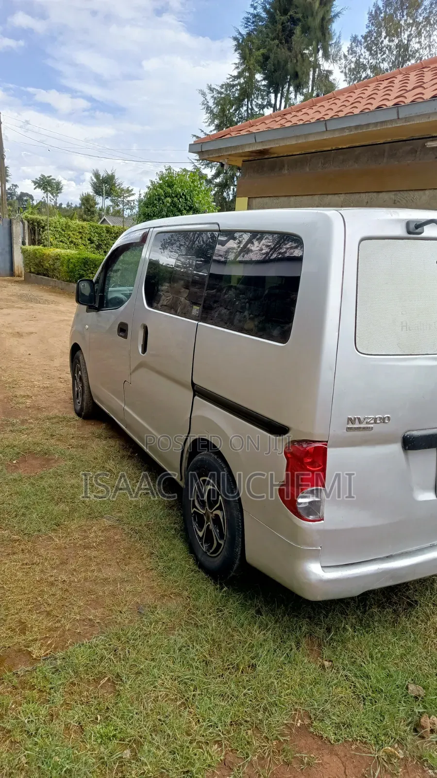 Nissan NP200 2013 Silver