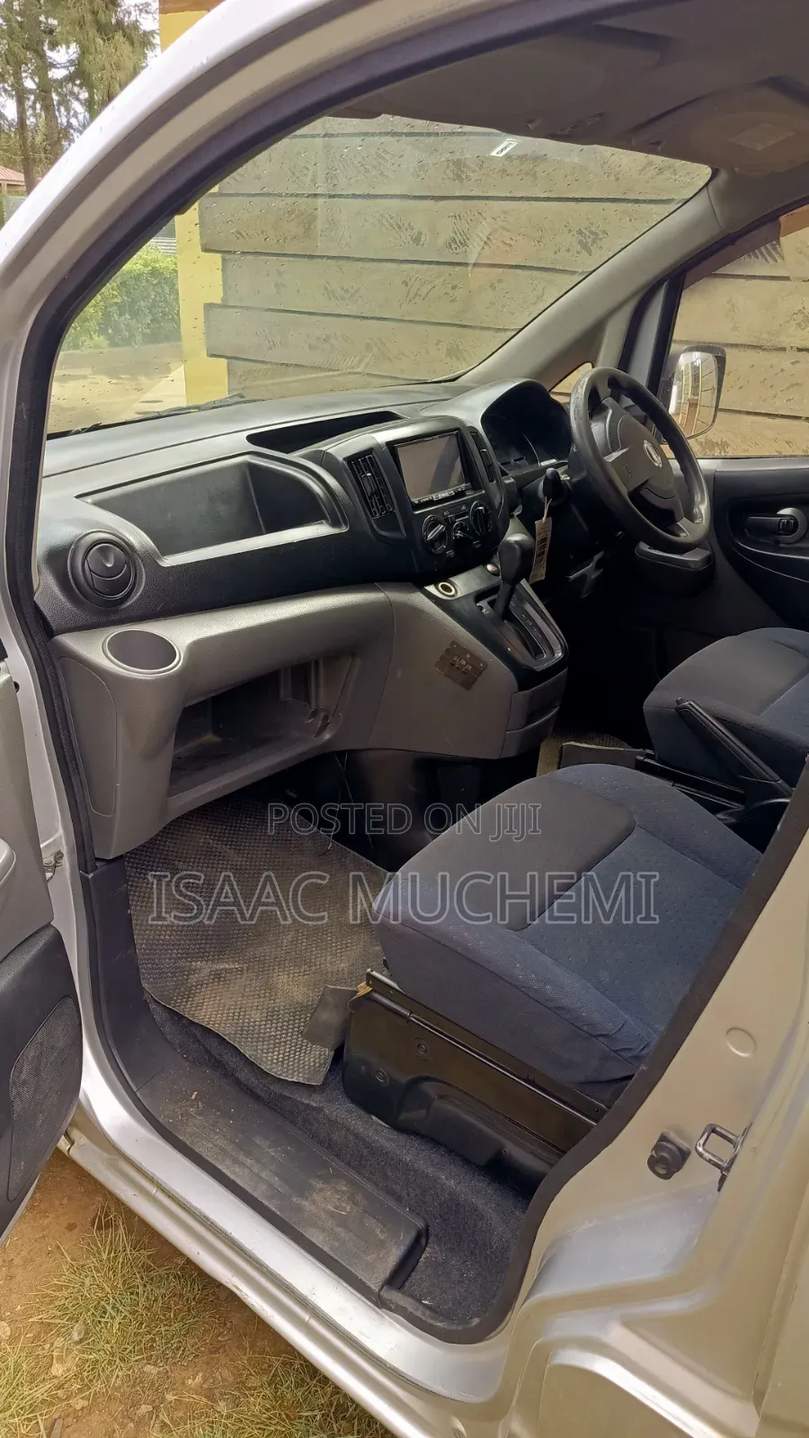Nissan NP200 2013 Silver