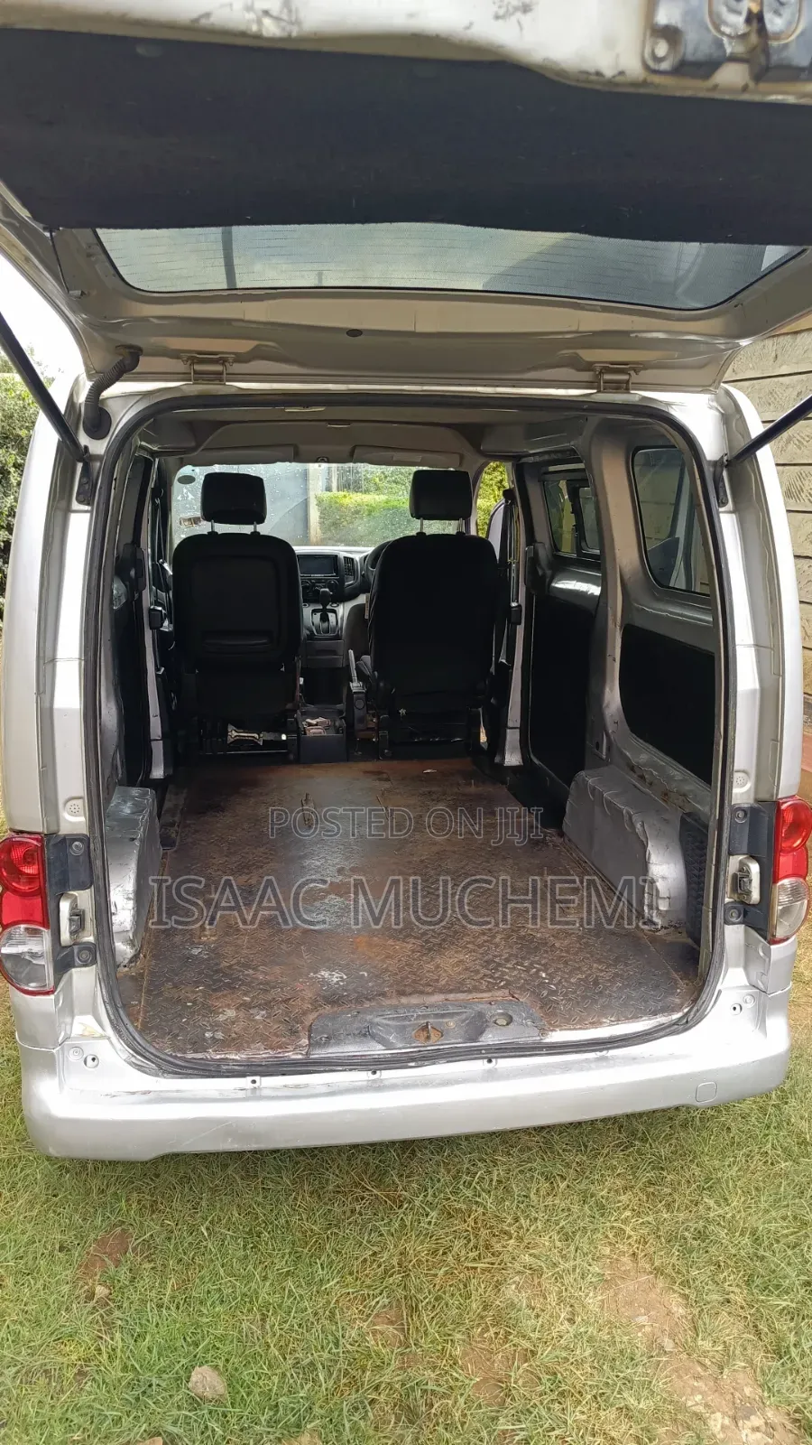 Nissan NP200 2013 Silver