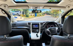 Toyota Vellfire 2017 White