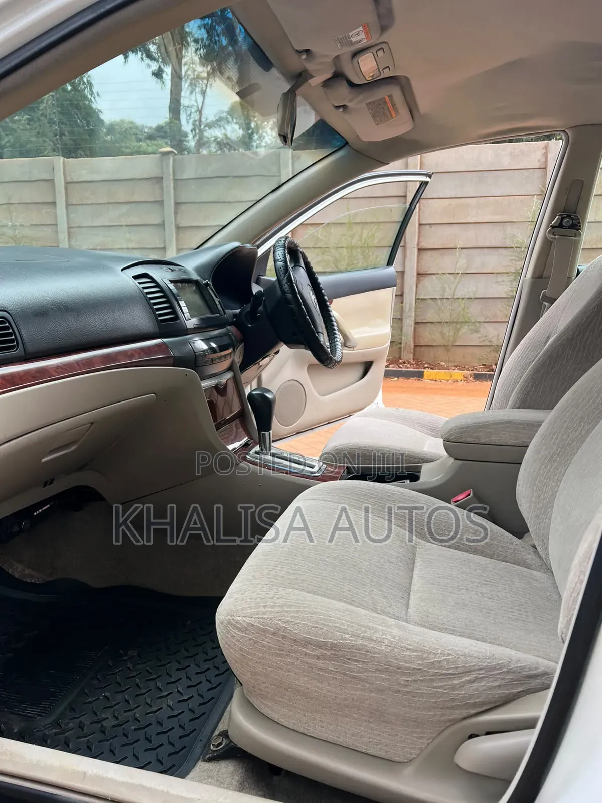Toyota Premio 2005 White