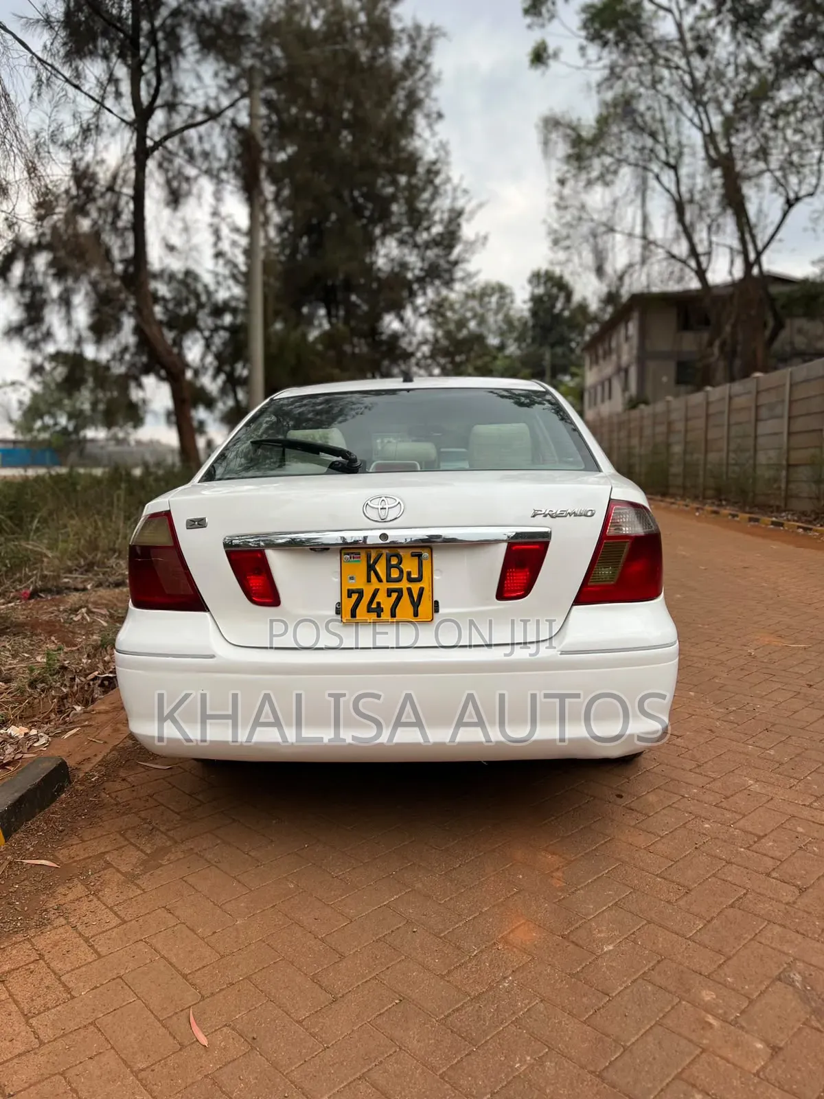 Toyota Premio 2005 White