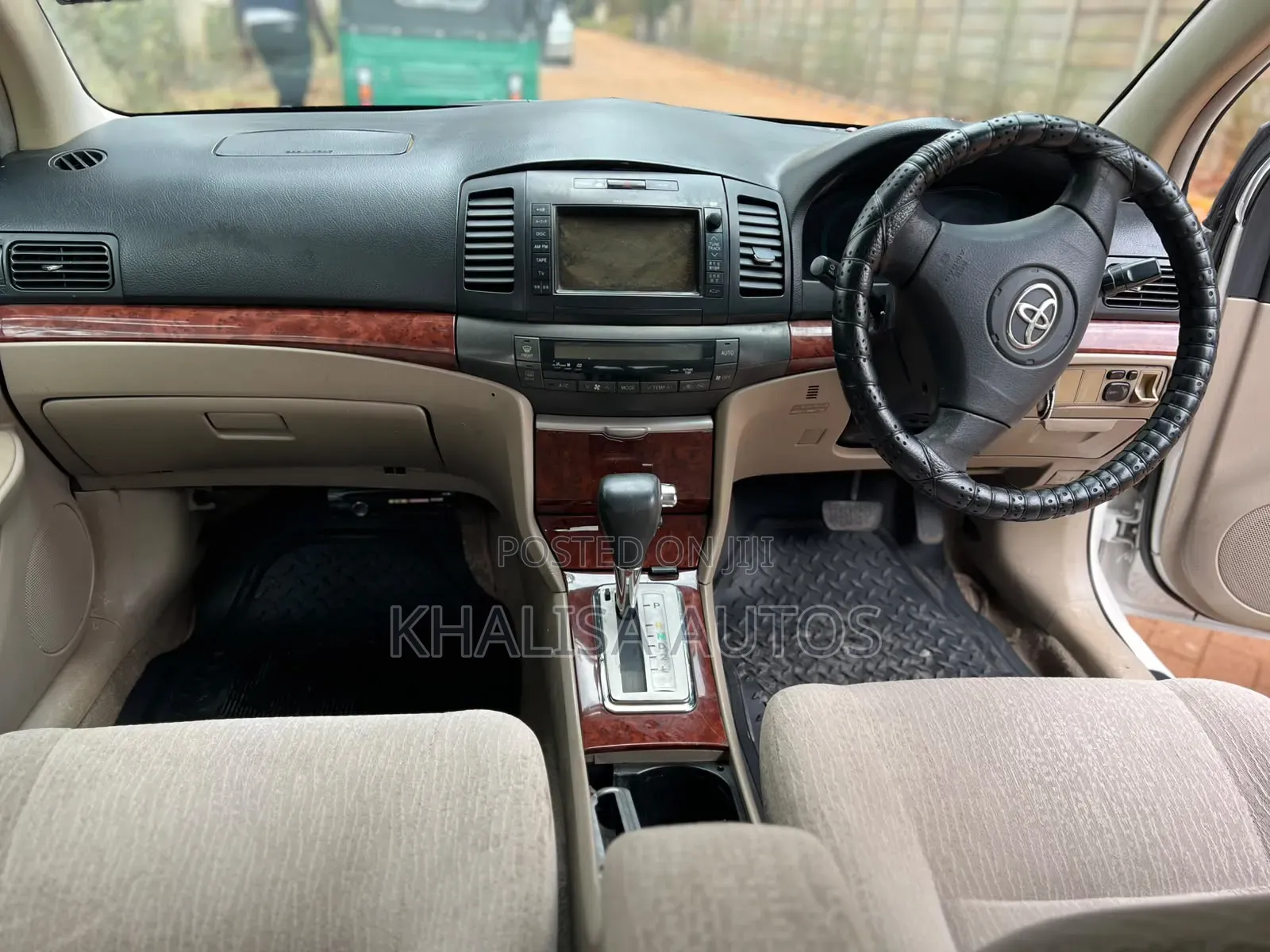 Toyota Premio 2005 White