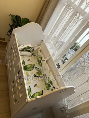 Baby Cot/Baby Crib