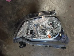 Daihatsu Mira Headlight