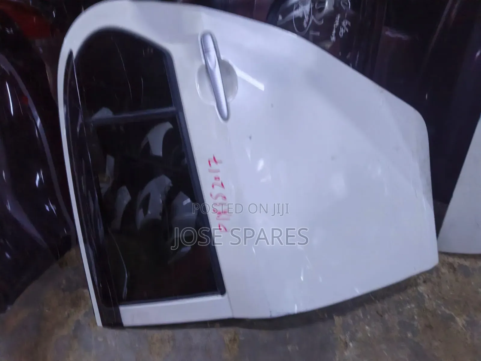 Toyota Pixis Doors