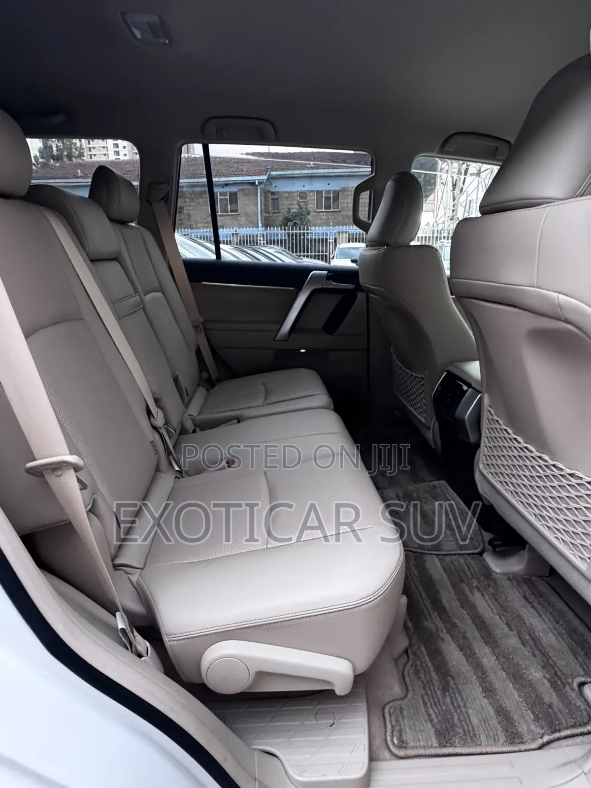Toyota Land Cruiser Prado 2.8 2022 Off white