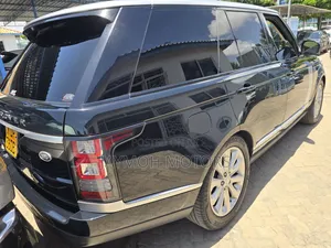 Land Rover Range Rover Vogue 2017 Blue