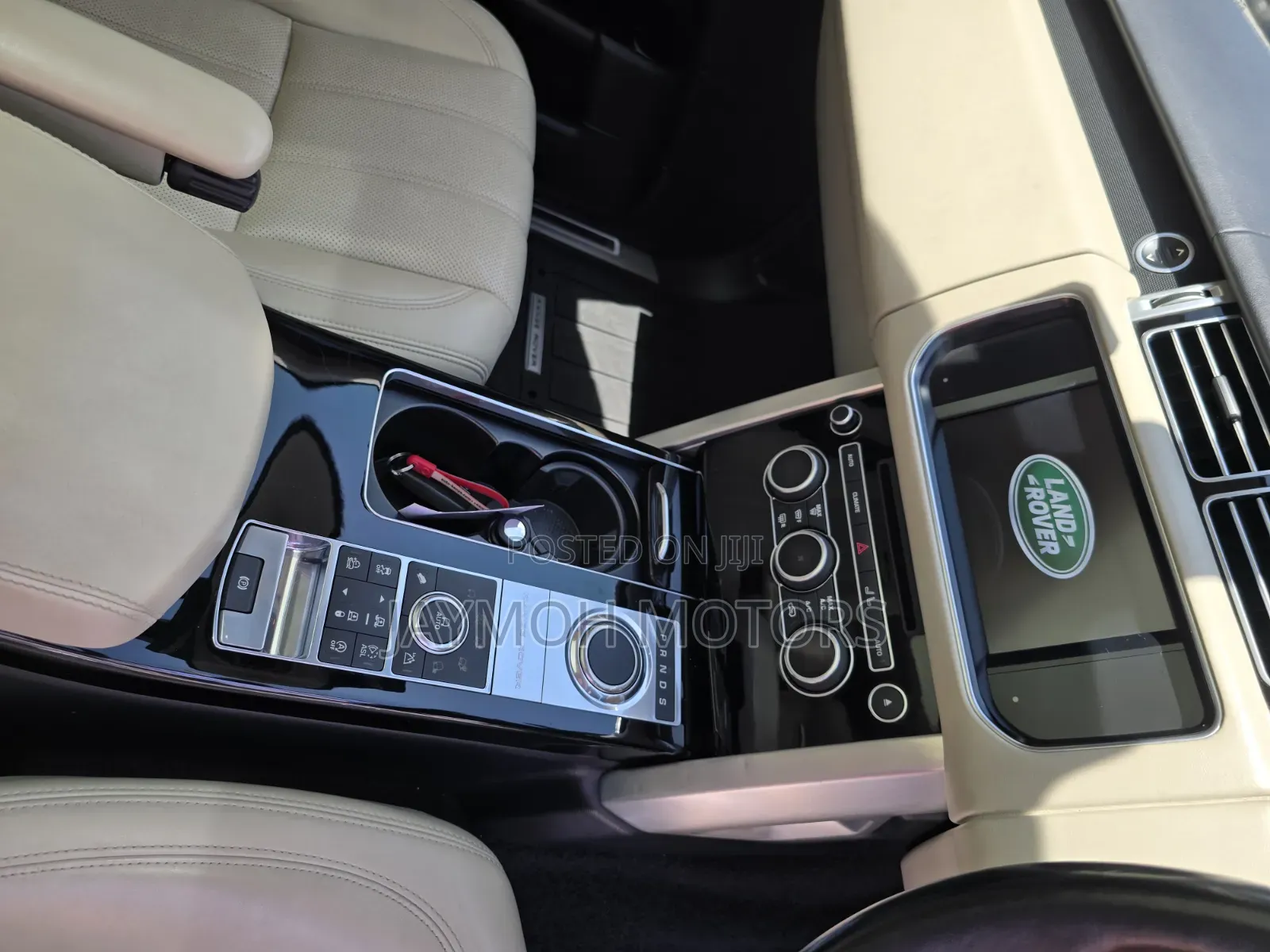 Land Rover Range Rover Vogue 2017 Blue