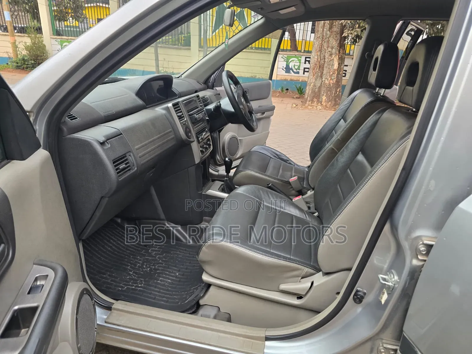 Nissan X-Trail 2.0 2004 Silver