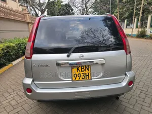 Nissan X-Trail 2.0 2004 Silver