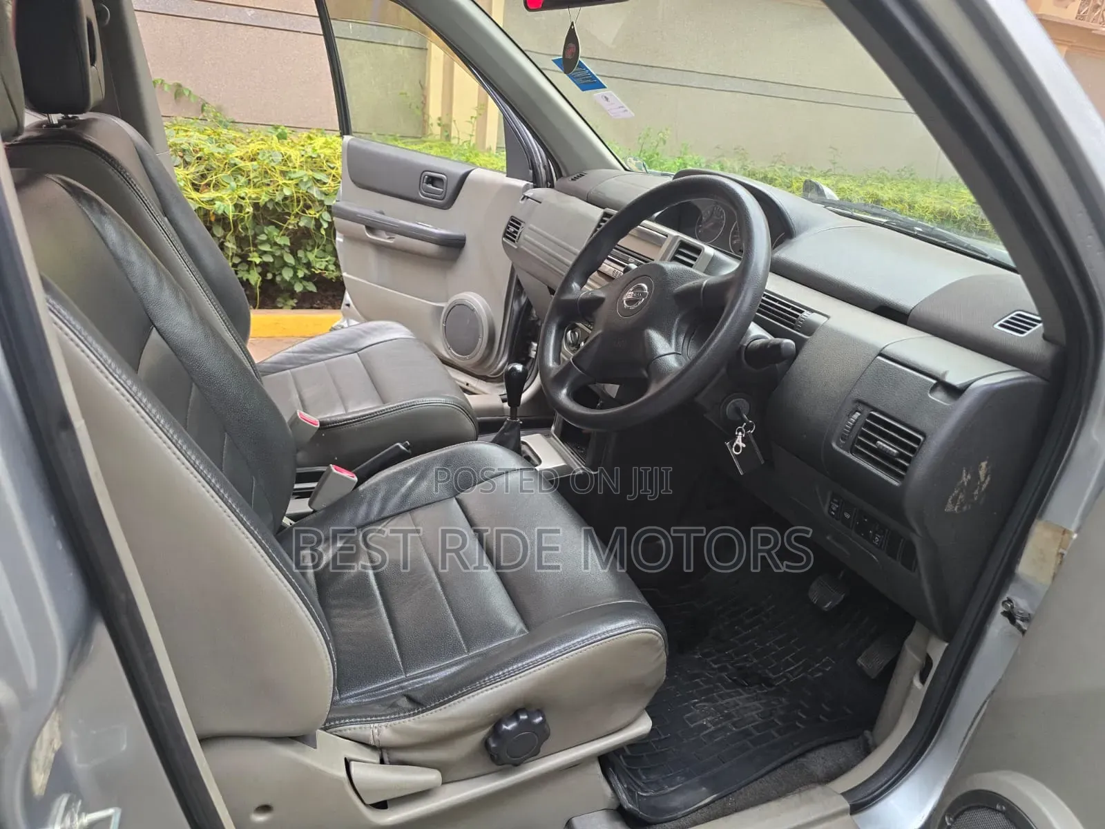 Nissan X-Trail 2.0 2004 Silver