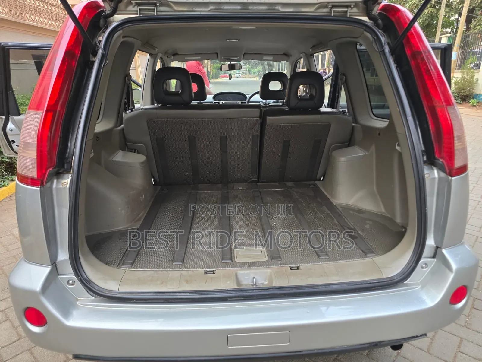 Nissan X-Trail 2.0 2004 Silver