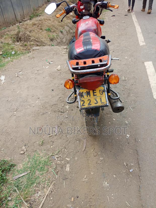 Bajaj Boxer 150 UG 2018 Red