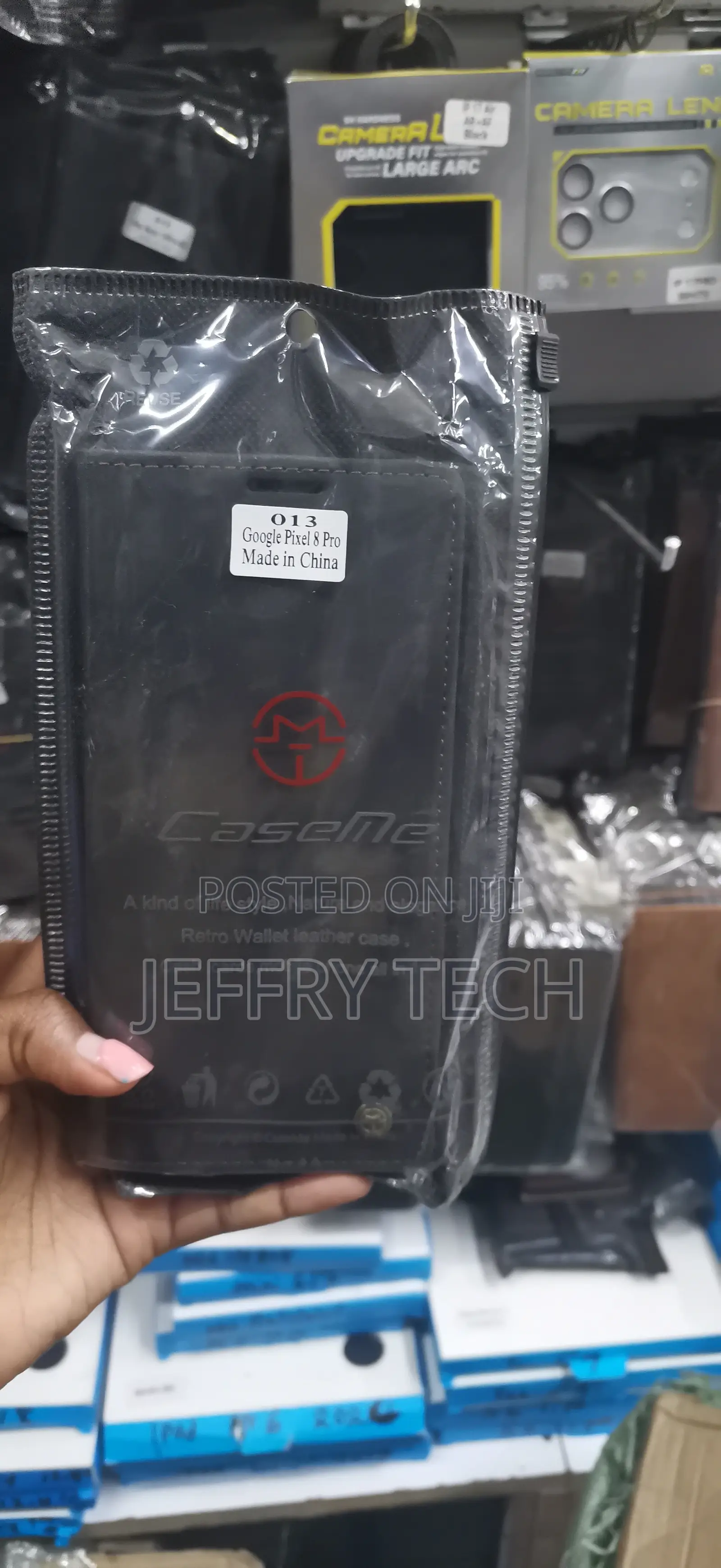 Black Retro Wallet Leather Flip Case in Plastic the Google Pixel 8 Pro