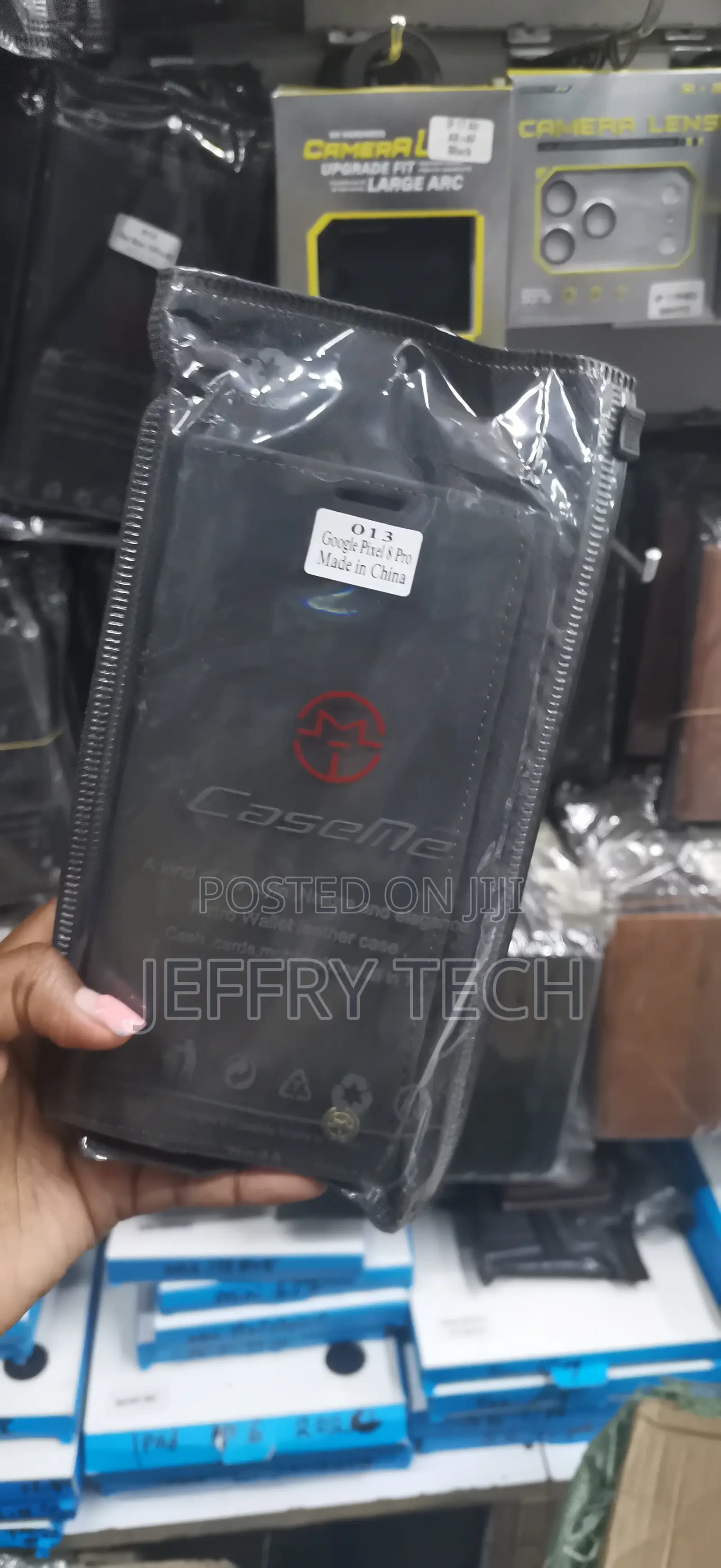 Black Retro Wallet Leather Flip Case in Plastic the Google Pixel 8 Pro
