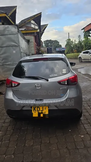 Mazda Demio 2015 Silver