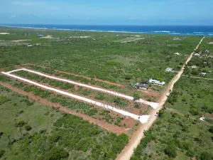 2nd Row Beach Plots in Chumani, Kilifi - Title Deed Included