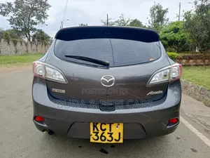 Mazda Axela 2011 Gray