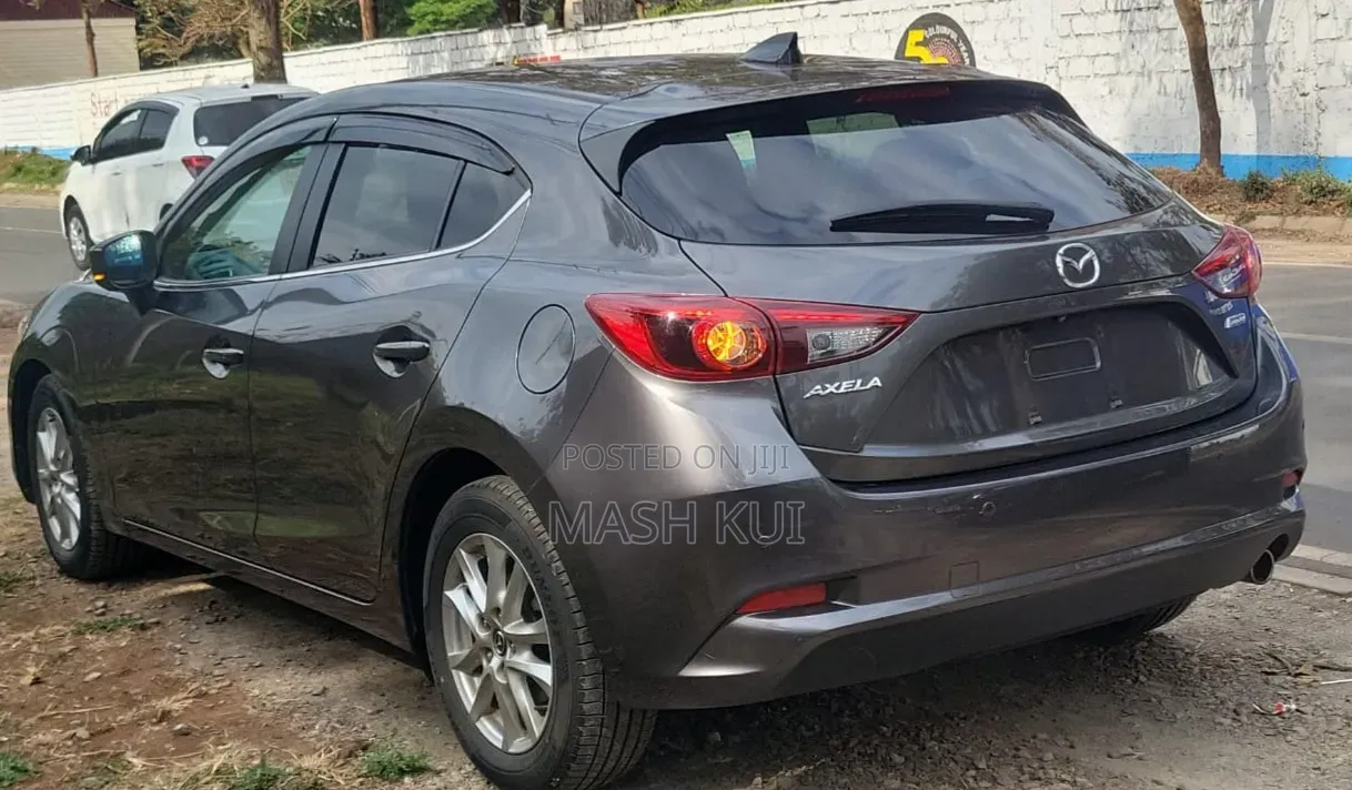 Mazda Axela 2019 Gray