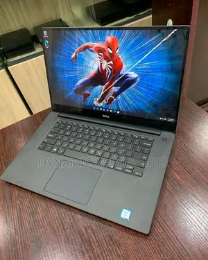 Laptop Dell Precision 5530 8GB Intel Core i7 SSD 256GB