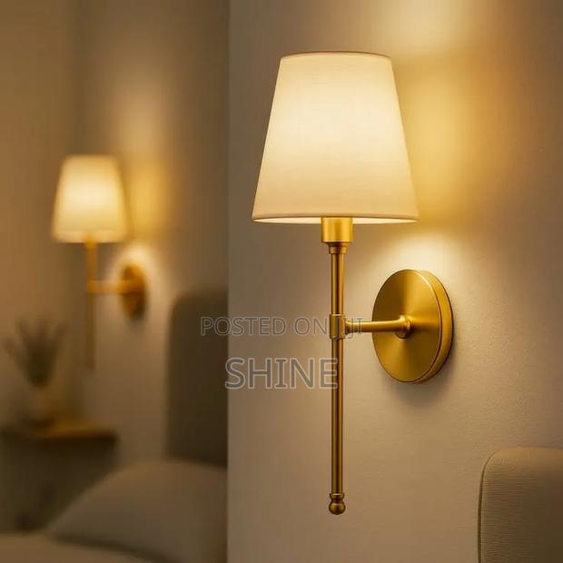 Rechargeable Instant Glow Wall Light