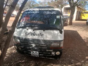 Toyota TownAce 2000 White