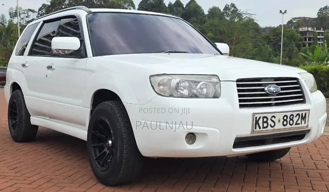 Subaru Forester 2005 White