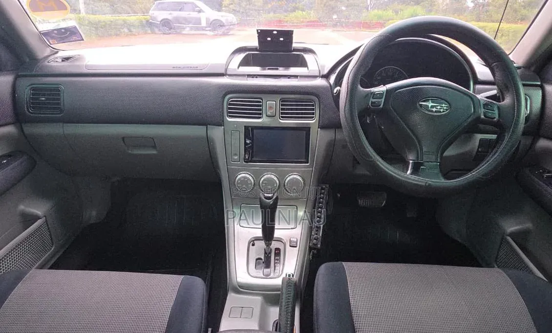 Subaru Forester 2005 White