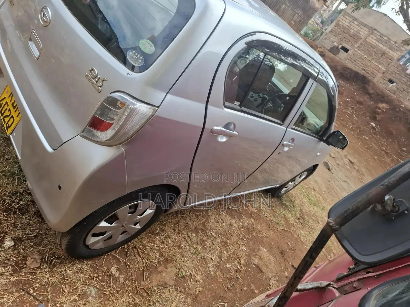 Daihatsu Mira 2015 Silver