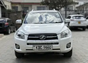 Toyota RAV4 2014 White