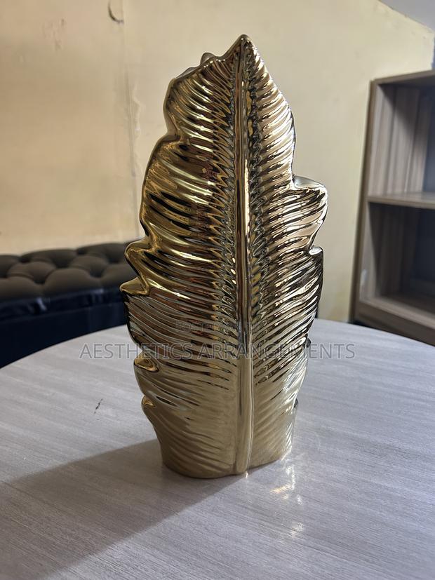 Gold Leaf (Vase) - thumbnail 2