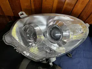 Toyota Passo Boon Non Xenon Headlight Focus
